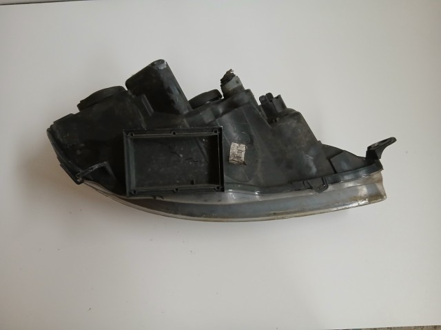 10089 Alfa Romeo 147 2000-2010 Lámpa , Fényszóró Használt Bal első 