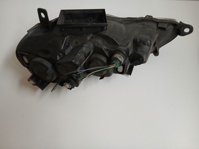 10087 Alfa Romeo 147 2000-2010 Lámpa , Fényszóró Használt Jobb első