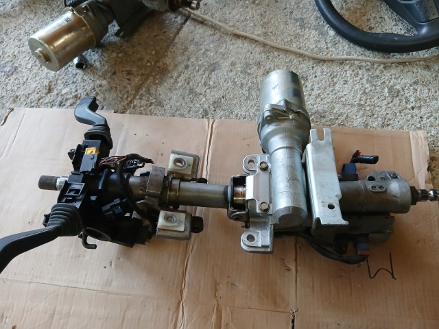 Opel Corsa C 2000-2006 2000-2006 Elektromos szervó Használt 