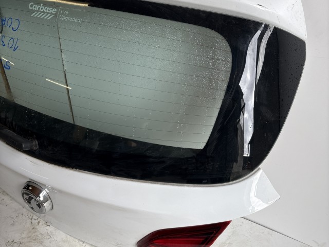 10372 Opel Corsa E 2014- 2014 Csomagtérajtó Használt