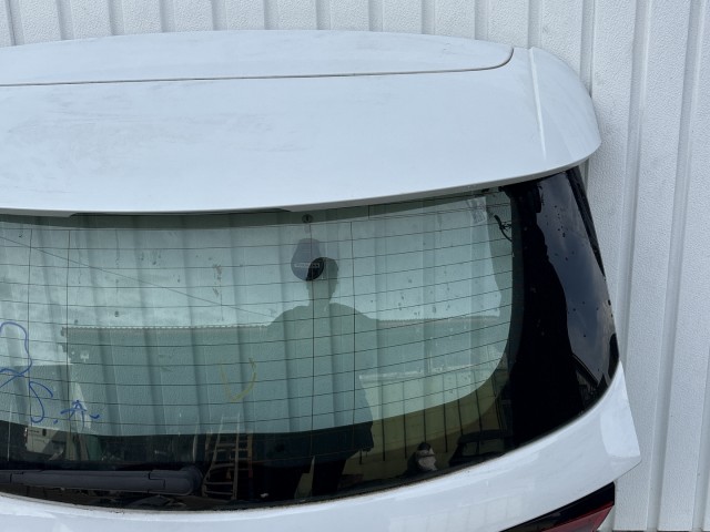 10377 Opel Astra K 2015 Csomagtérajtó Használt