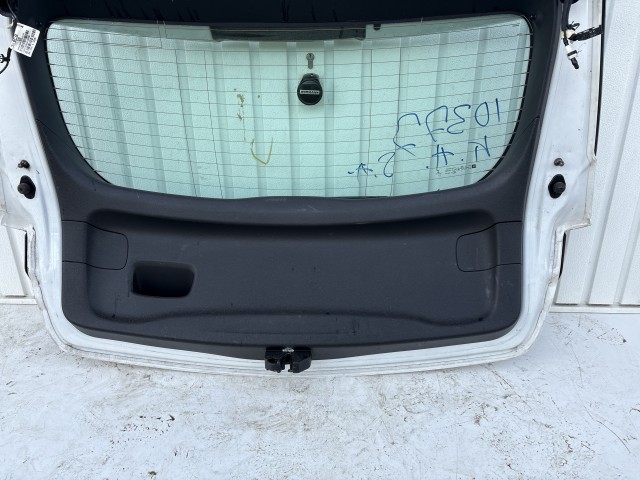 10377 Opel Astra K 2015 Csomagtérajtó Használt
