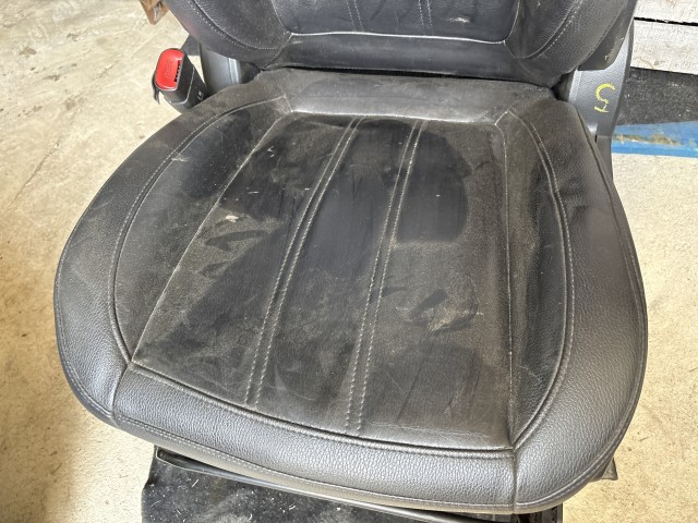 Opel Antara 2006-2015 Ülés Használt bőr bal első  