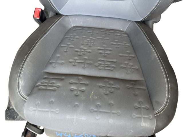 Opel Meriva B 2010-2017 Ülés Használt bőr és szövet  bal első  