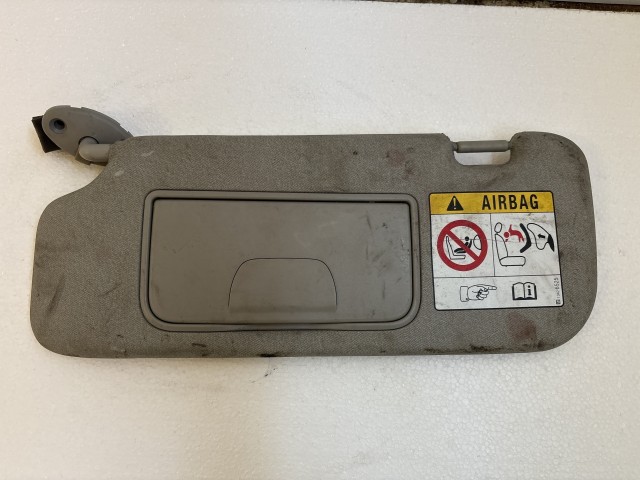 Opel Antara 2006-2015 Napellenző Használt szürke tükrös világítással bal