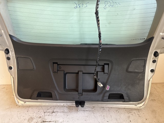 11668 Opel Astra J kombi 2009-2015 Csomagtérajtó Használt Z176 Ezüst