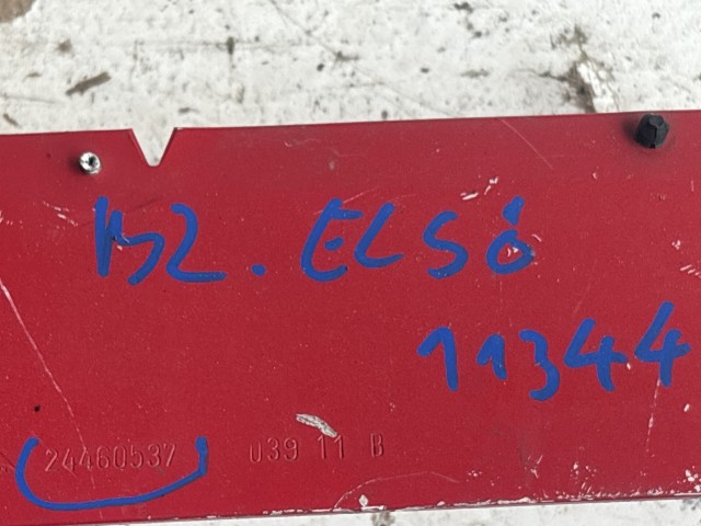 Opel Zafira B 2005-2014 2005-2014 Lökhárító merevítő Használt első