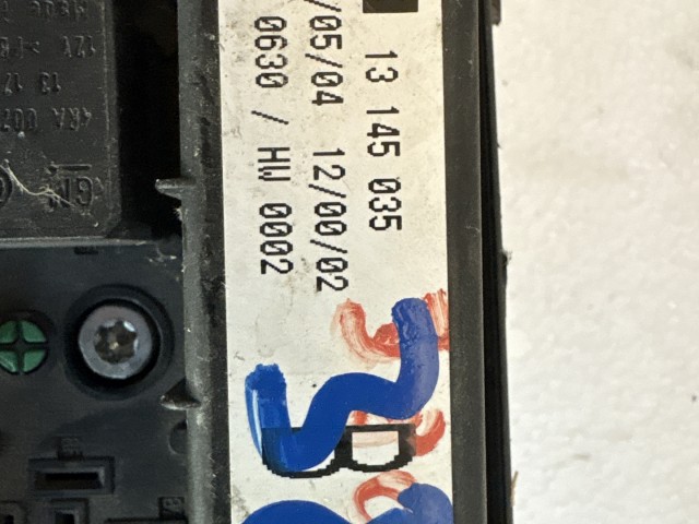 Opel Astra H 2004-2010 2004-2010 Bcm motortér Használt