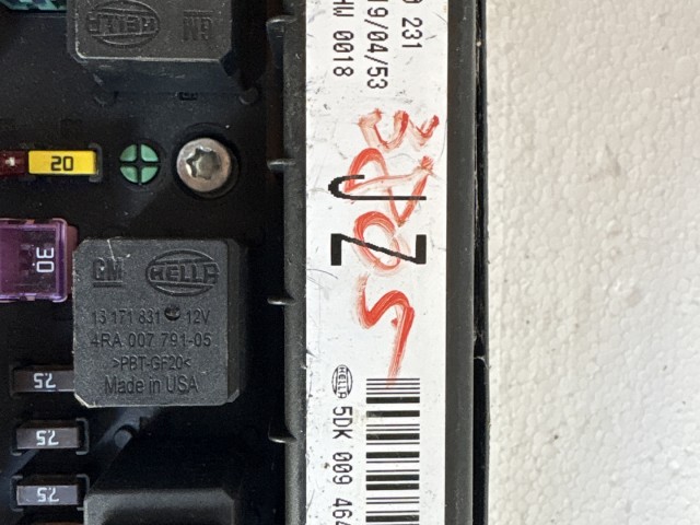 Opel Astra H 2004-2010 2004-2010 Bcm motortér Használt