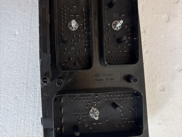 Opel Astra H 2004-2010 2004-2010 Bcm motortér Használt
