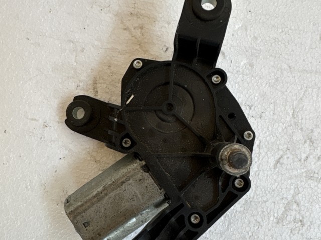 Opel Zafira B 2005-2014 2005-2014 Ablaktörlő motor Használt hátsó  