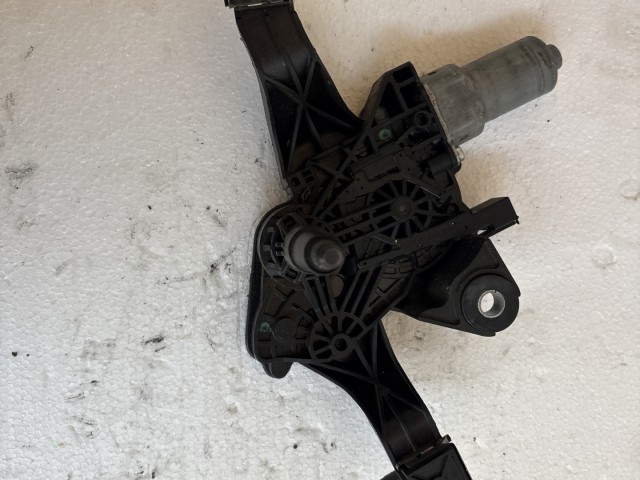 Opel Corsa E 2014- 2014-2019 Ablaktörlő motor Használt hátsó  
