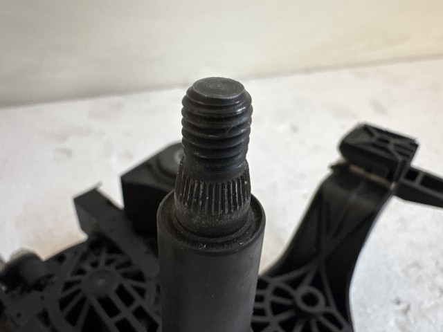 Opel Corsa E 2014- 2014-2019 Ablaktörlő motor Használt hátsó  
