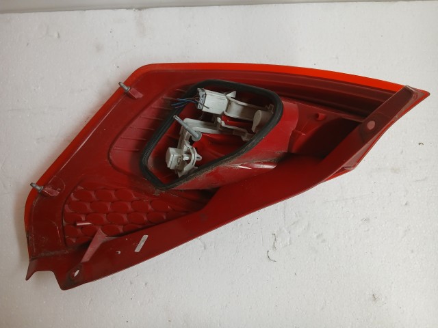 8019 Ford Fiesta 2008-2017 Lámpa , Fényszóró Használt Bal hátsó