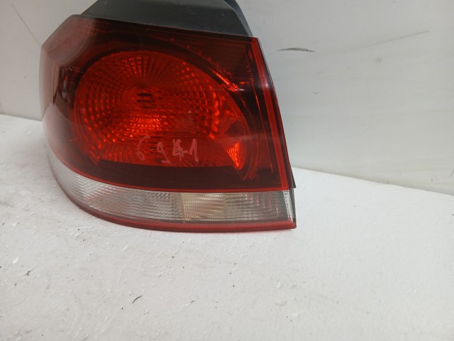 6941 Volkswagen Golf 6 2008-2013 Lámpa , Fényszóró Használt Bal hátsó