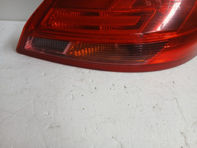 6975 Opel Insignia 2008-2016 Lámpa , Fényszóró Használt  Jobb hátsó