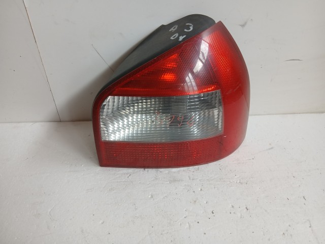 3194 Audi A3  8L 1996-2003 Lámpa , Fényszóró Használt  Jobb hátsó