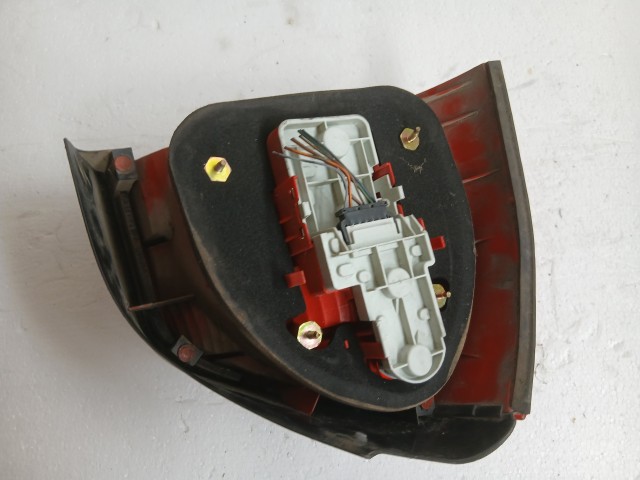3194 Audi A3  8L 1996-2003 Lámpa , Fényszóró Használt  Jobb hátsó